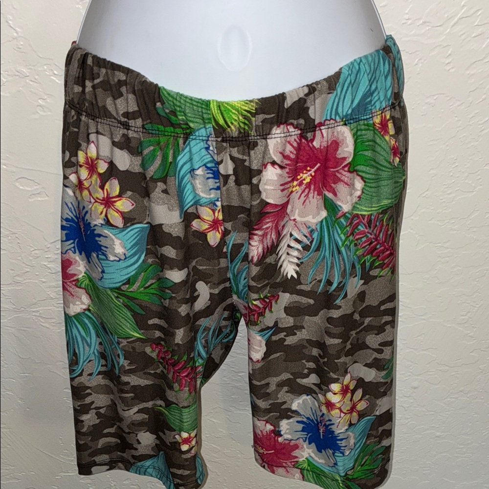 Floral Camouflage Woman’s Shorts